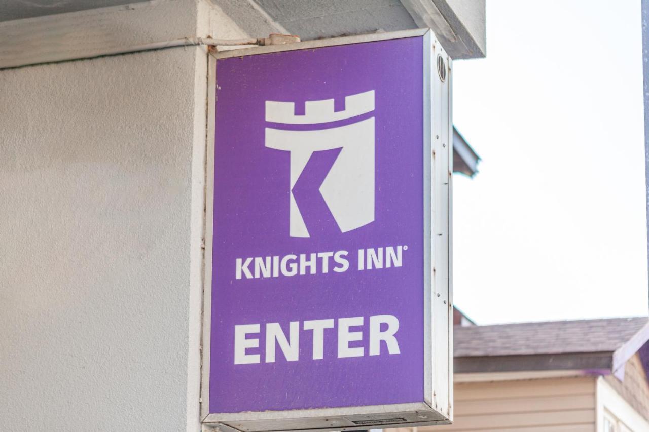 Knights Inn North Bay Exteriör bild